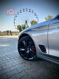 جنسس G70